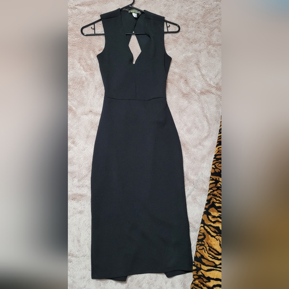 Black elegant dress